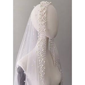 Pearl-Studded White Bridal Veil